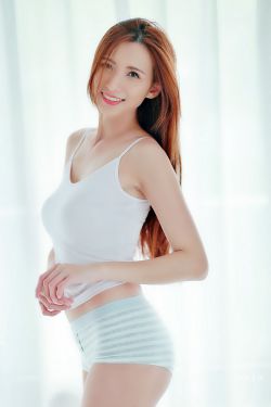 女性撒尿小便aⅴ